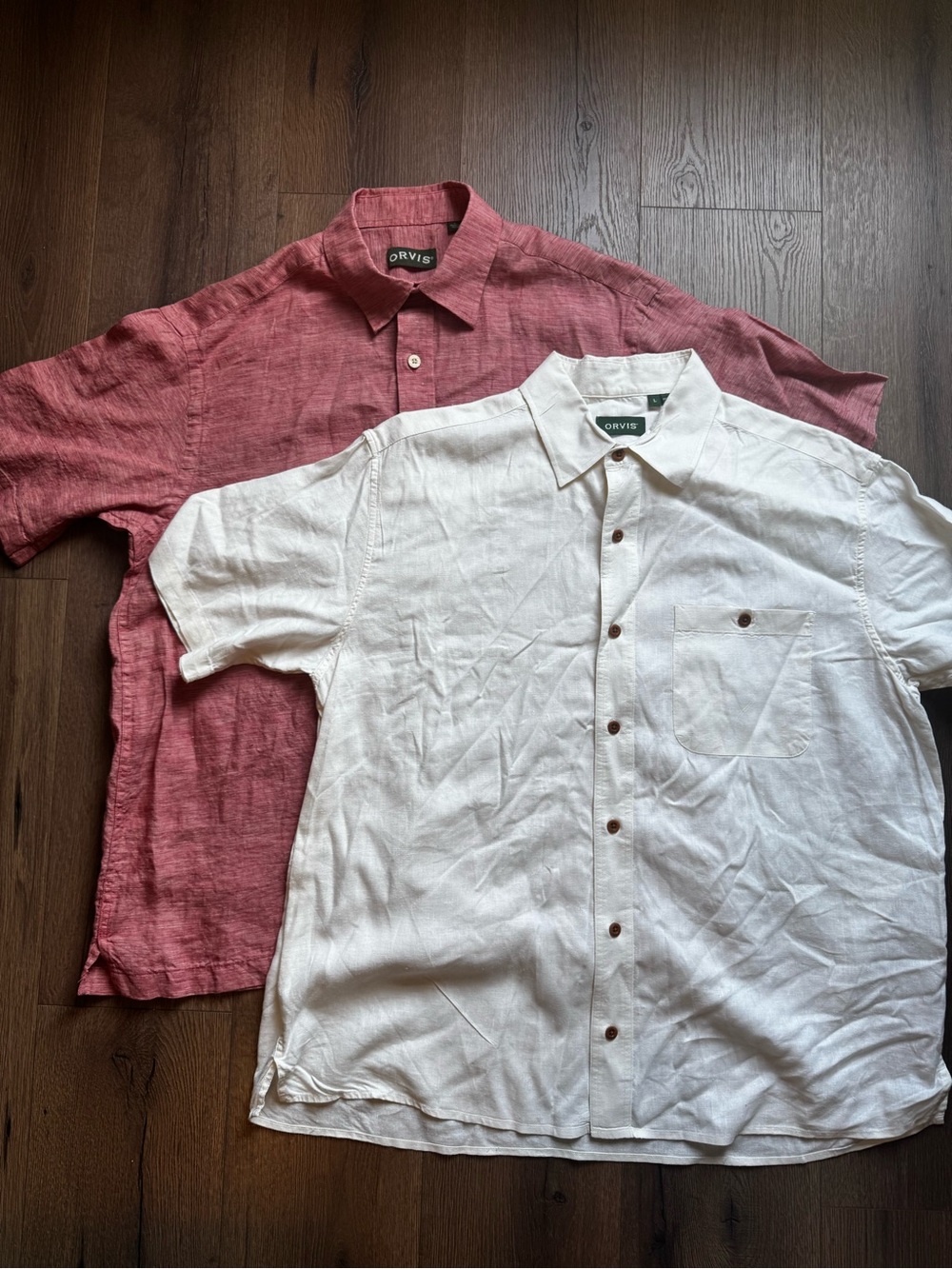 Two Men’s Orvis Short Sleeve Button Down Casual Light Shirts Large